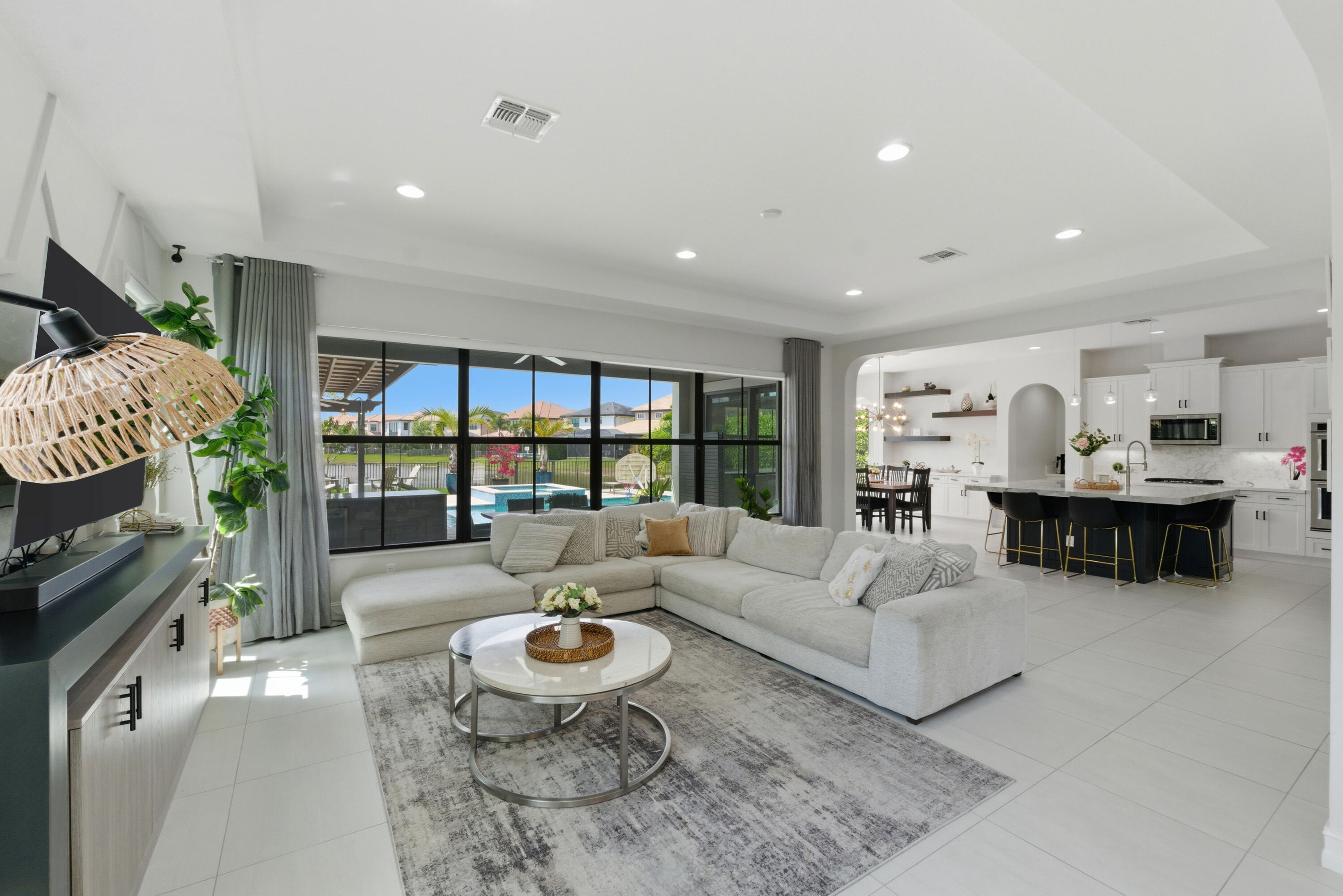 BRUSCHI PROPERTY - Residential