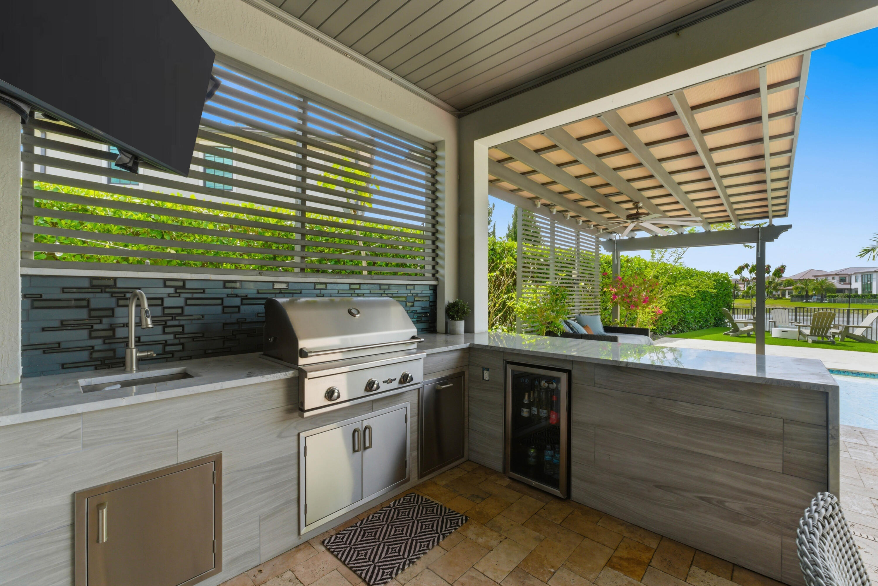 BRUSCHI PROPERTY - Residential