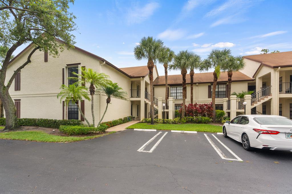 LUCERNE PARK CONDOS 1, 1A, 2 THRU 15 AND 23 THRU 2 - Residential