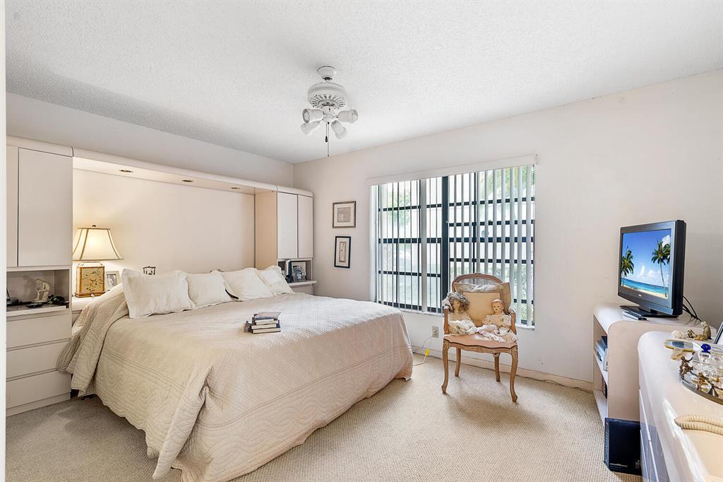 LUCERNE PARK CONDOS 1, 1A, 2 THRU 15 AND 23 THRU 2 - Residential