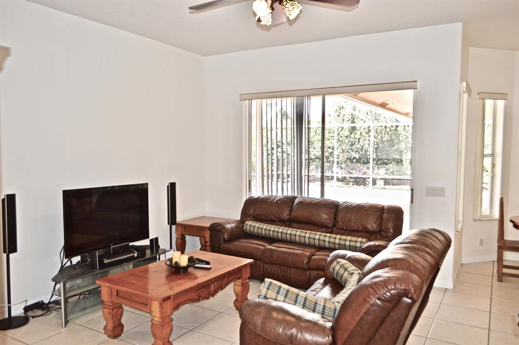 SUGAR POND MANOR OF WELLINGTON - Residential Lease