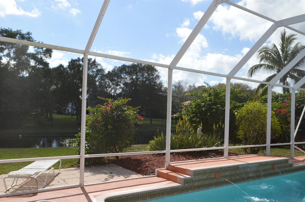 SUGAR POND MANOR OF WELLINGTON - Residential Lease