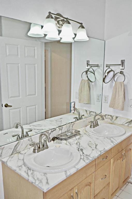 SUGAR POND MANOR OF WELLINGTON - Residential Lease