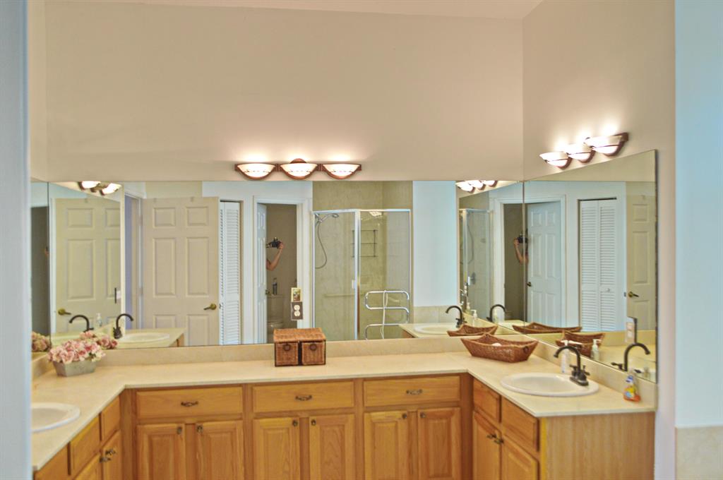 SUGAR POND MANOR OF WELLINGTON - Residential Lease