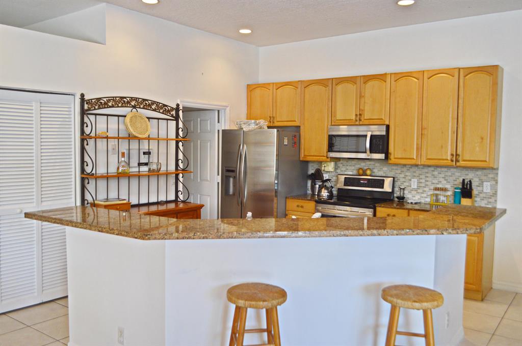 SUGAR POND MANOR OF WELLINGTON - Residential Lease