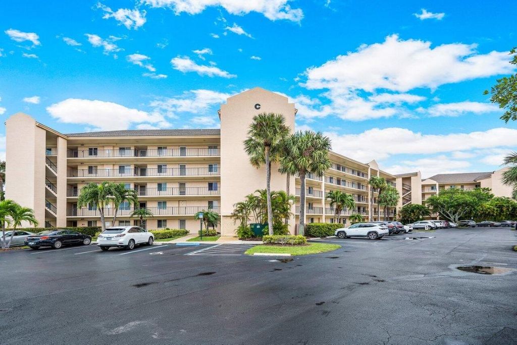 Photo of 275 Palm Avenue #C206, Jupiter, FL 33477 (MLS # R10961633)