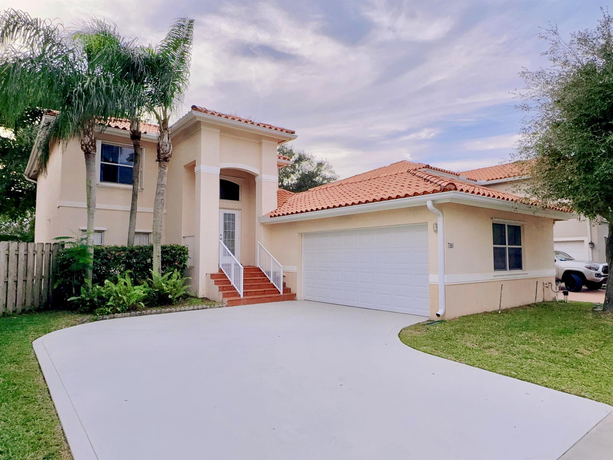 Back on market with updates! 3 Bed/2.5 Bath house in Lake Charleston community. BRAND NEW paint and vinyl flooring upstairs. Fresh paint downstairs. High ceiling living room, laminated wood floor in master suite, dual vanties, jacuzzi in master bathroom, Kitchen features granite countertops, stainless appliances. New washing machine in laundry room. Screened patio in the backyard to enjoy FL outdoor. Community pool, Soccer field ,tennis courts and canoe/boat access to beautiful Lake Charleston lakes, available for enjoyment. Convenient location for walking distance to Park, Daycare center and A rated elementary school and high school. Quick access to I-95 and Florida Turnpike highway.Open to winter rental with seasonal term lease. Cable & internet included.