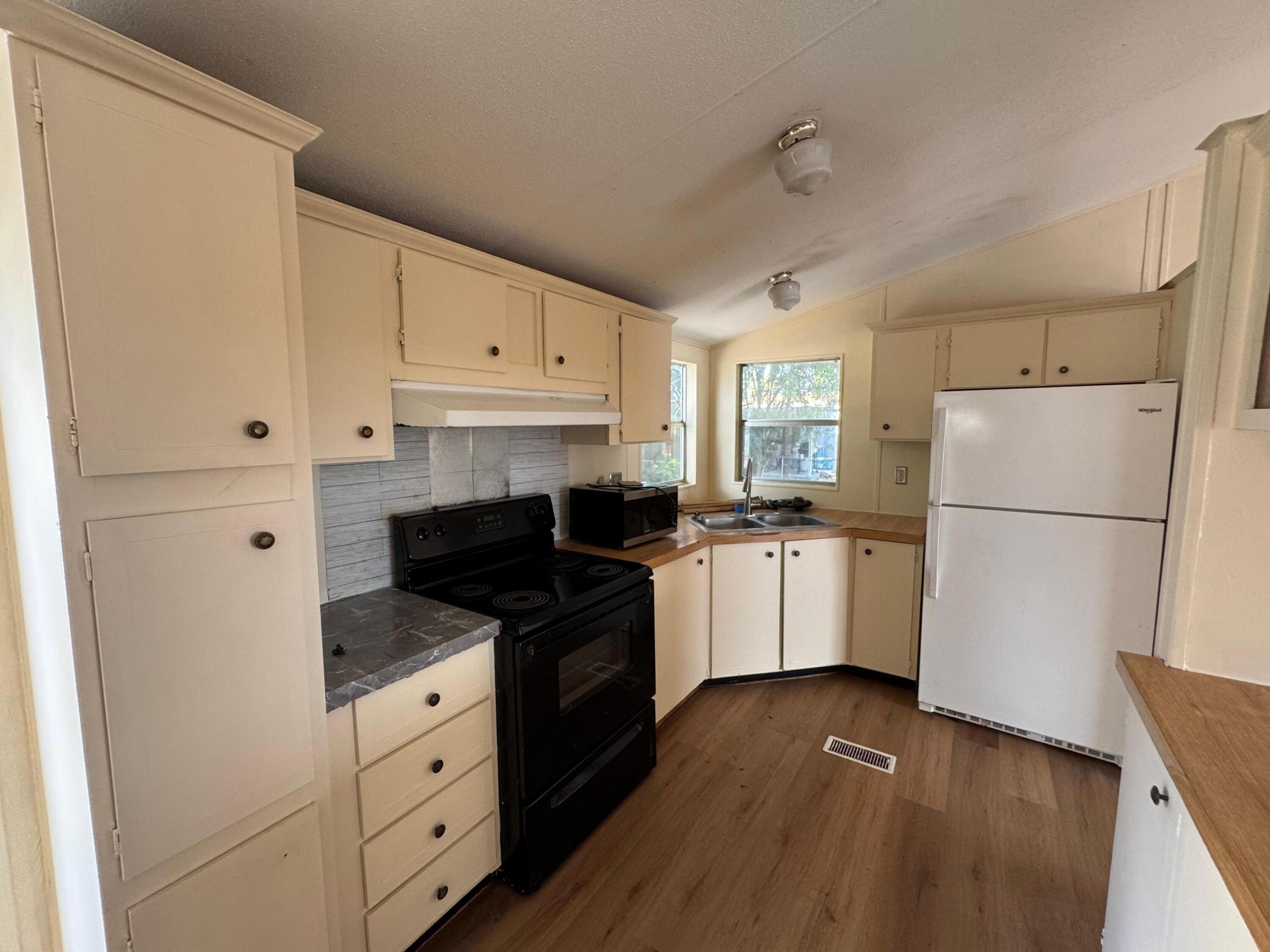 WATERGATE AS - Residential Lease