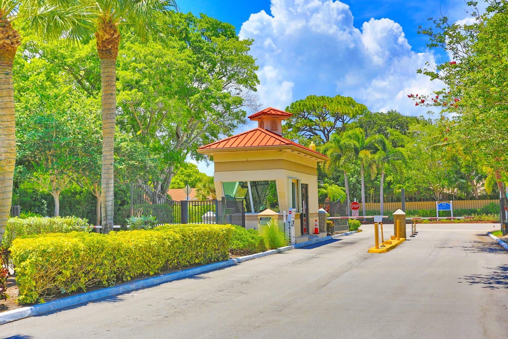 Photo of 714 NW 27th Avenue #C, Delray Beach, FL 33445 (MLS # B26047733)