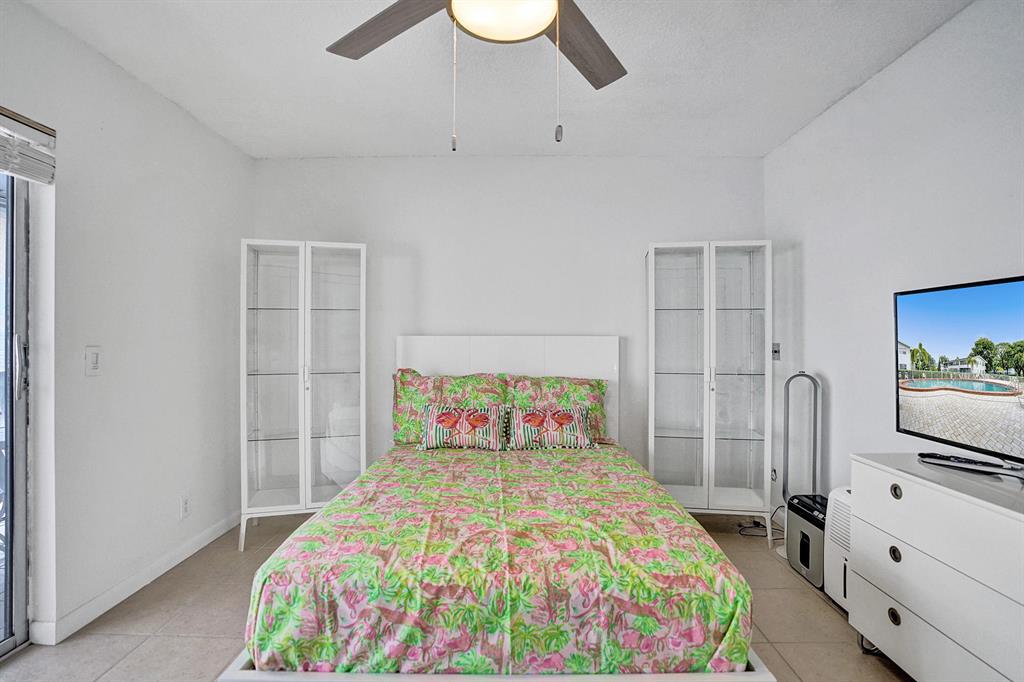 DURHAM I CONDO - Residential