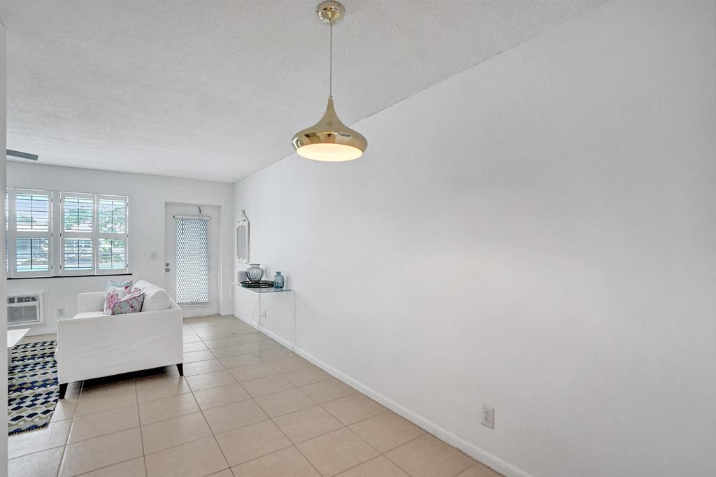 DURHAM I CONDO - Residential