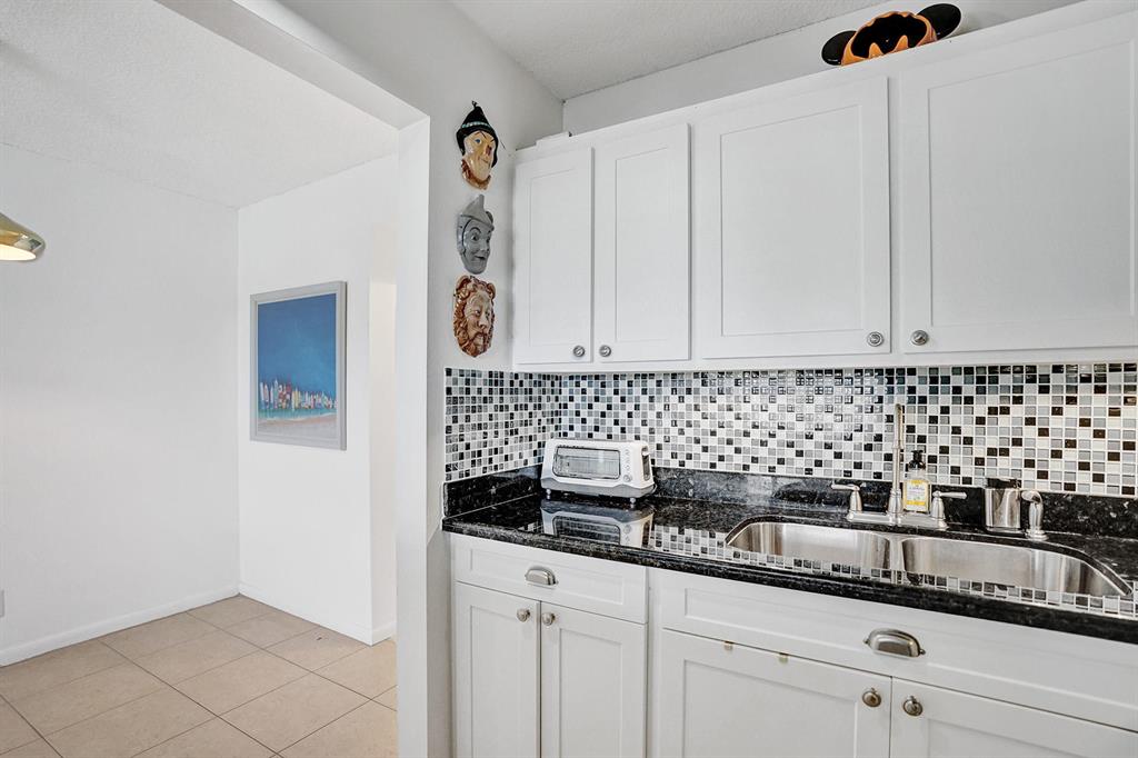 DURHAM I CONDO - Residential