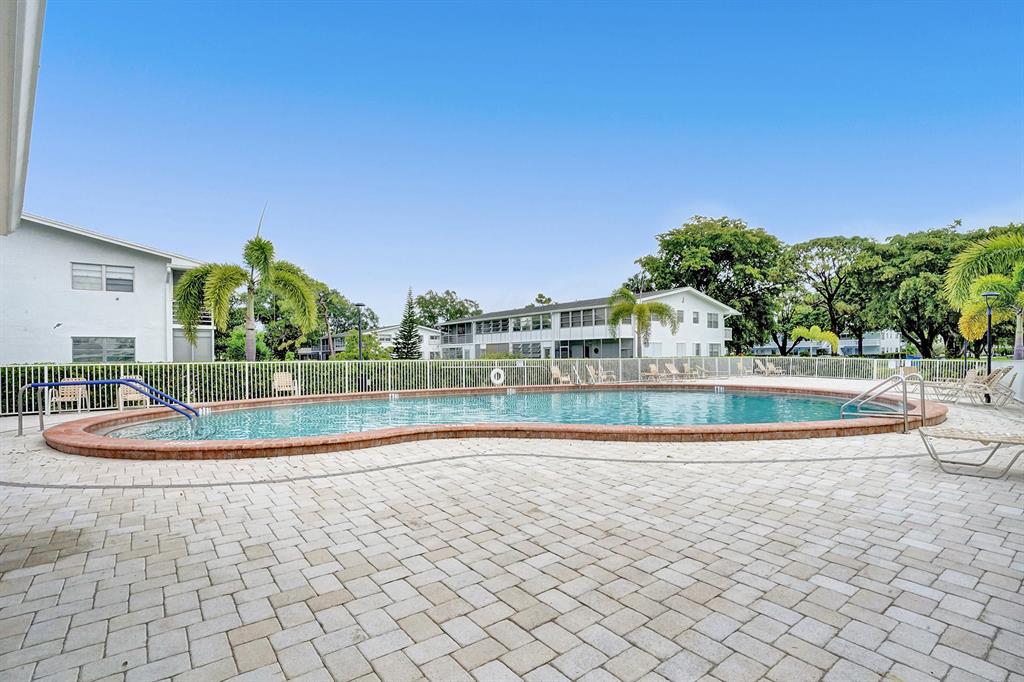 DURHAM I CONDO - Residential