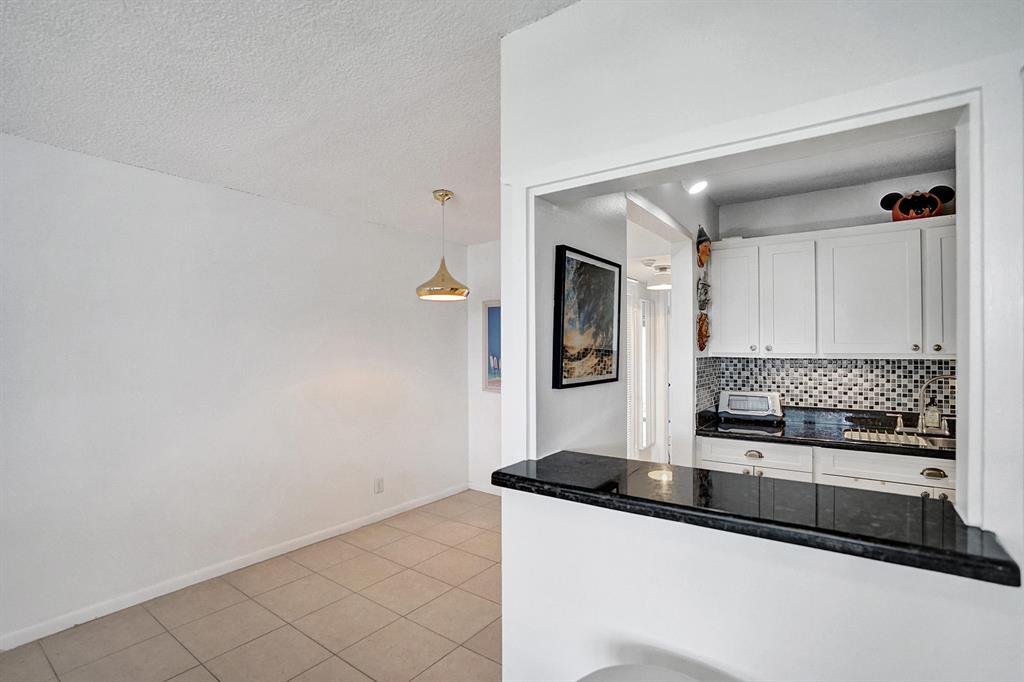 DURHAM I CONDO - Residential