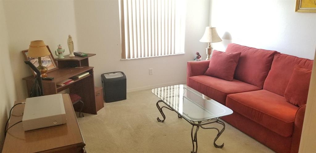 SPANISH LAKES RIVERFRONT LEASEHOLD ESTATES - Residential