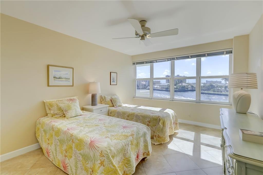 Coral Ridge Towers North - Residential