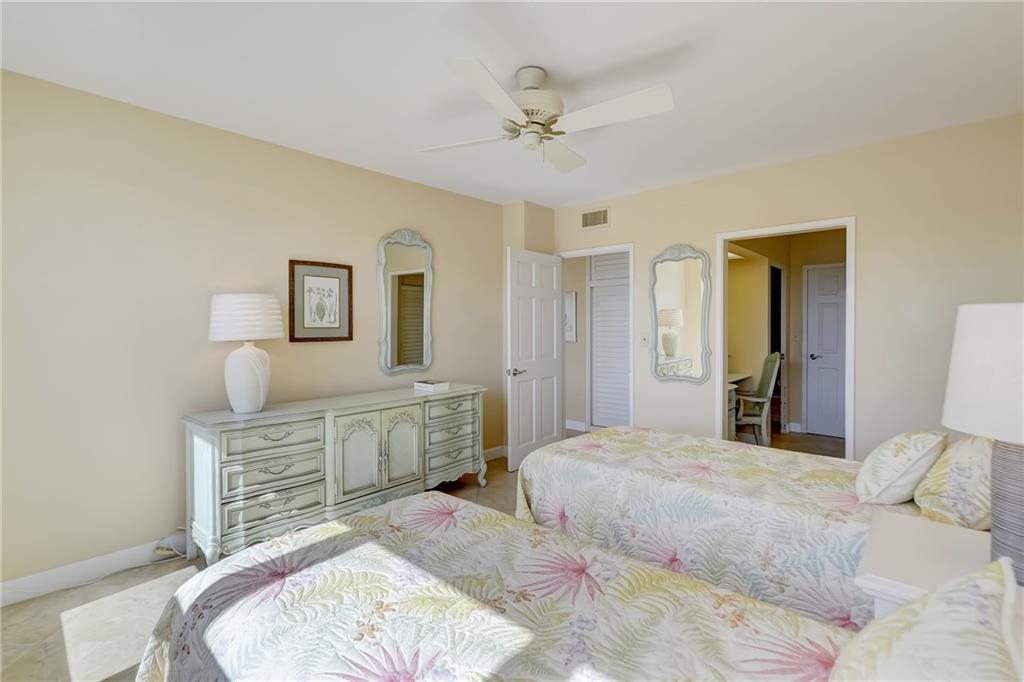 Coral Ridge Towers North - Residential