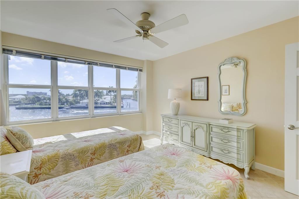 Coral Ridge Towers North - Residential