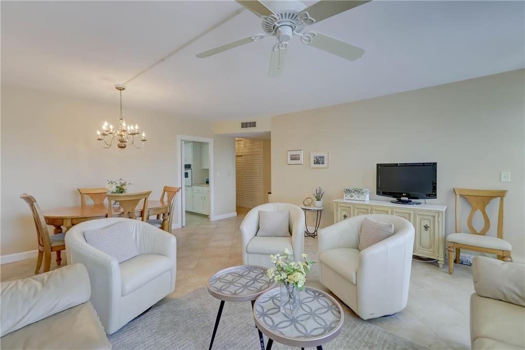 Coral Ridge Towers North - Residential