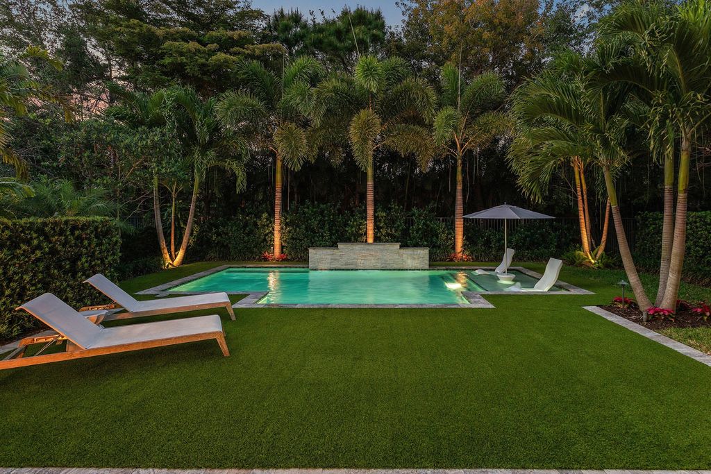 Photo of 8748 Lewis River Road, Delray Beach, FL 33446 (MLS # B26022592)