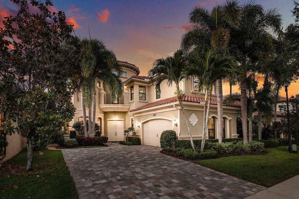 Photo of 8748 Lewis River Road, Delray Beach, FL 33446 (MLS # B26022592)