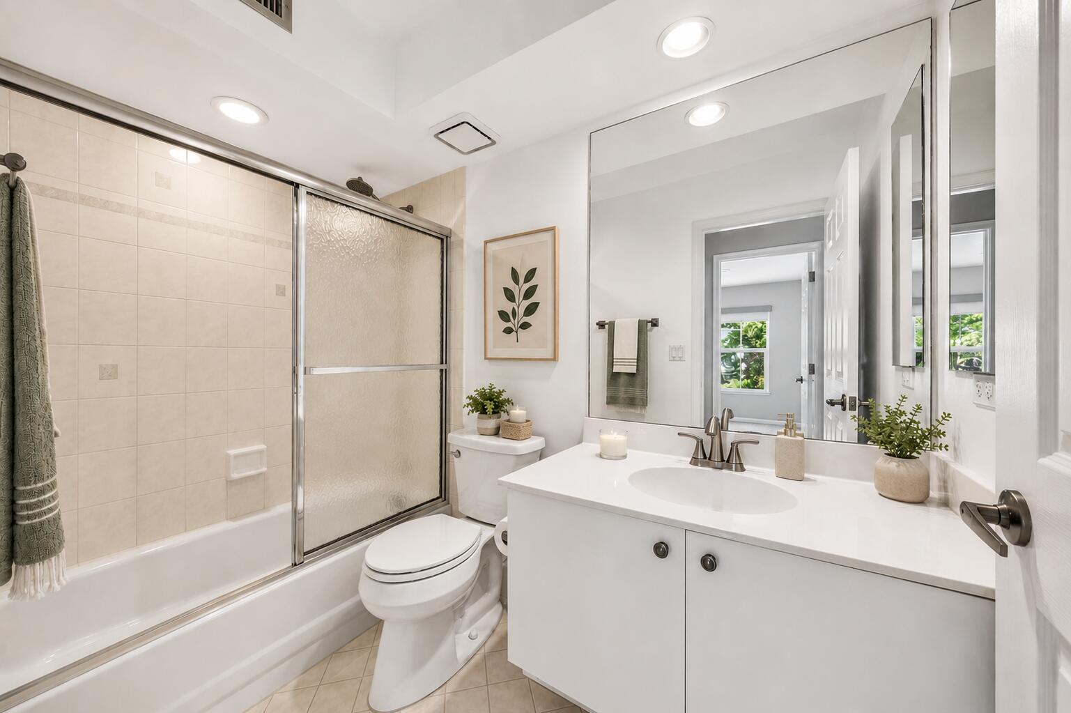 BALBOA POINT BOCA GOLF & TENNIS CLUB - Residential