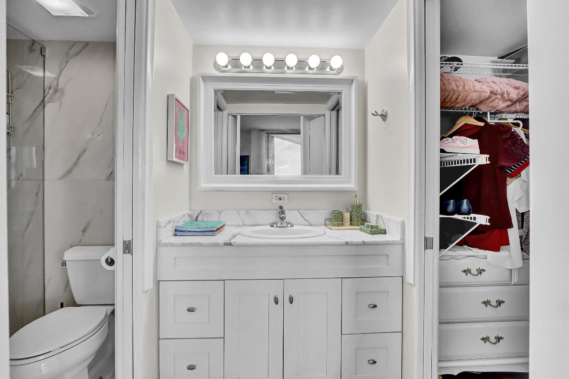 LANDS OF THE PRESIDENT CONDO 2 - Residential Lease