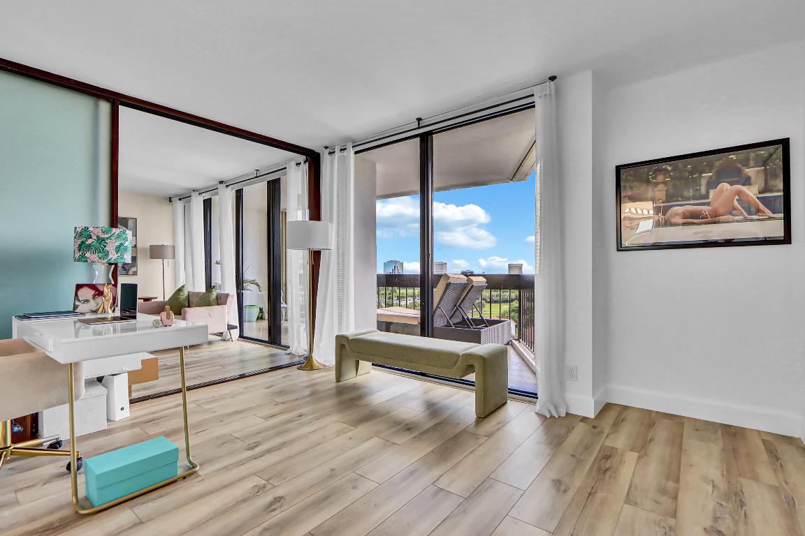 LANDS OF THE PRESIDENT CONDO 2 - Residential Lease