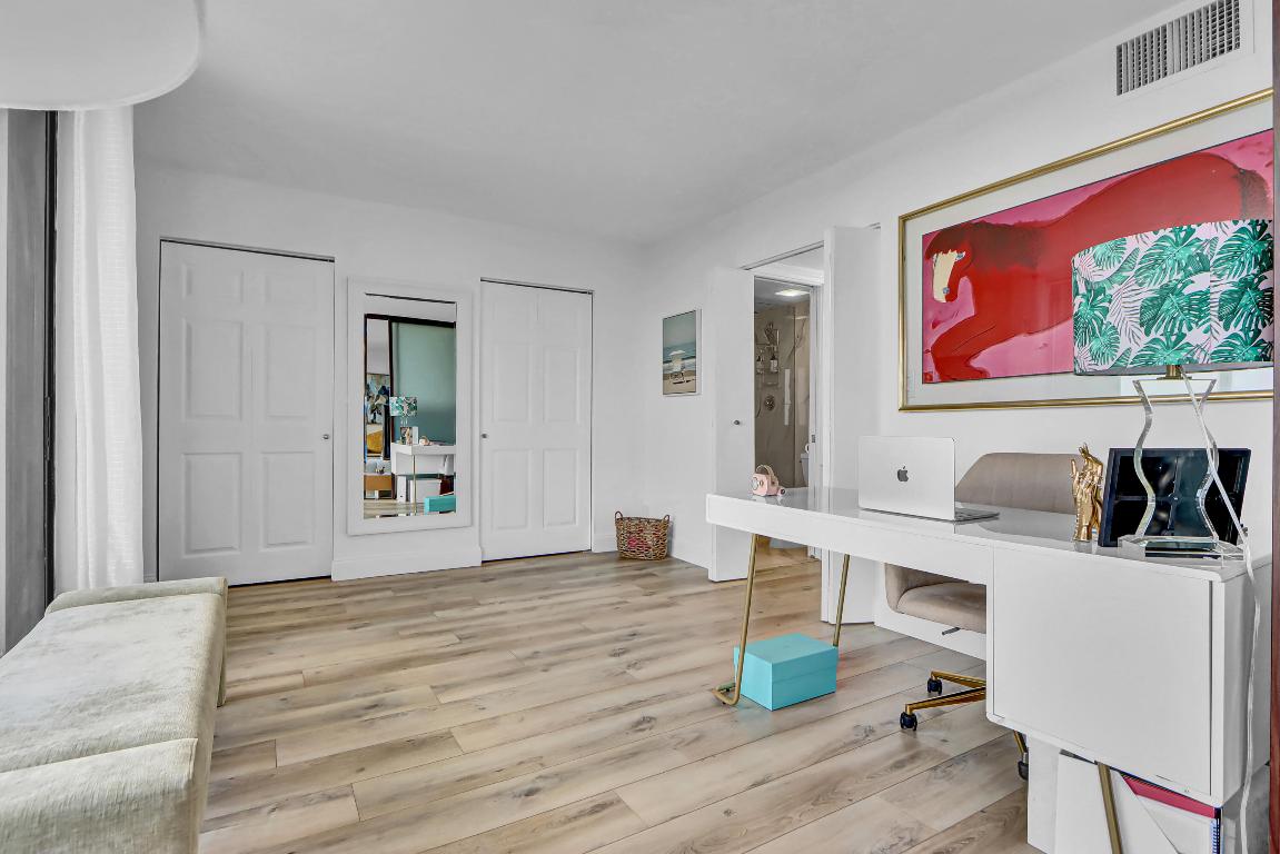 LANDS OF THE PRESIDENT CONDO 2 - Residential Lease