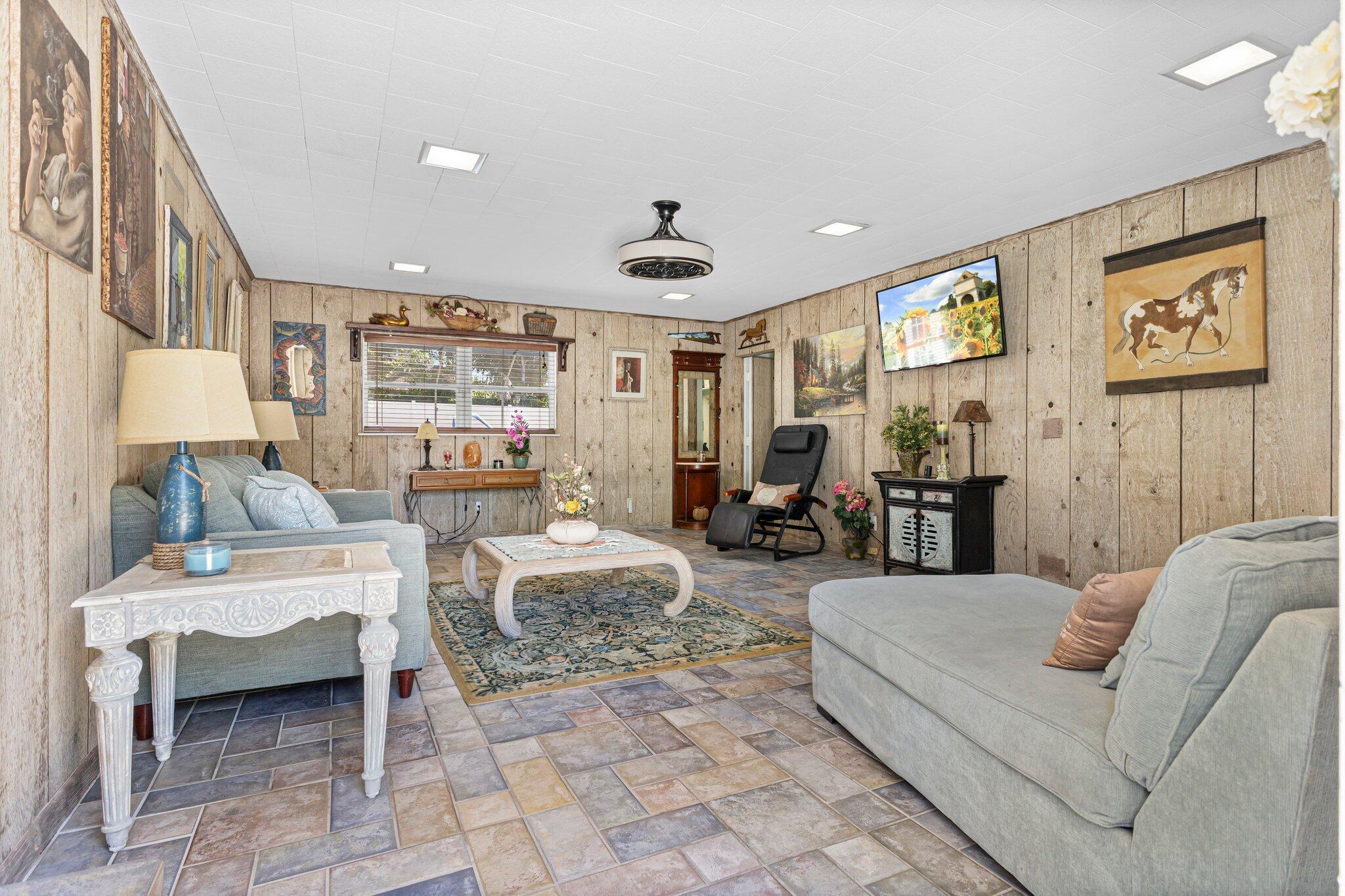 MCCARTY'S COURT SUBDIVISI - Residential