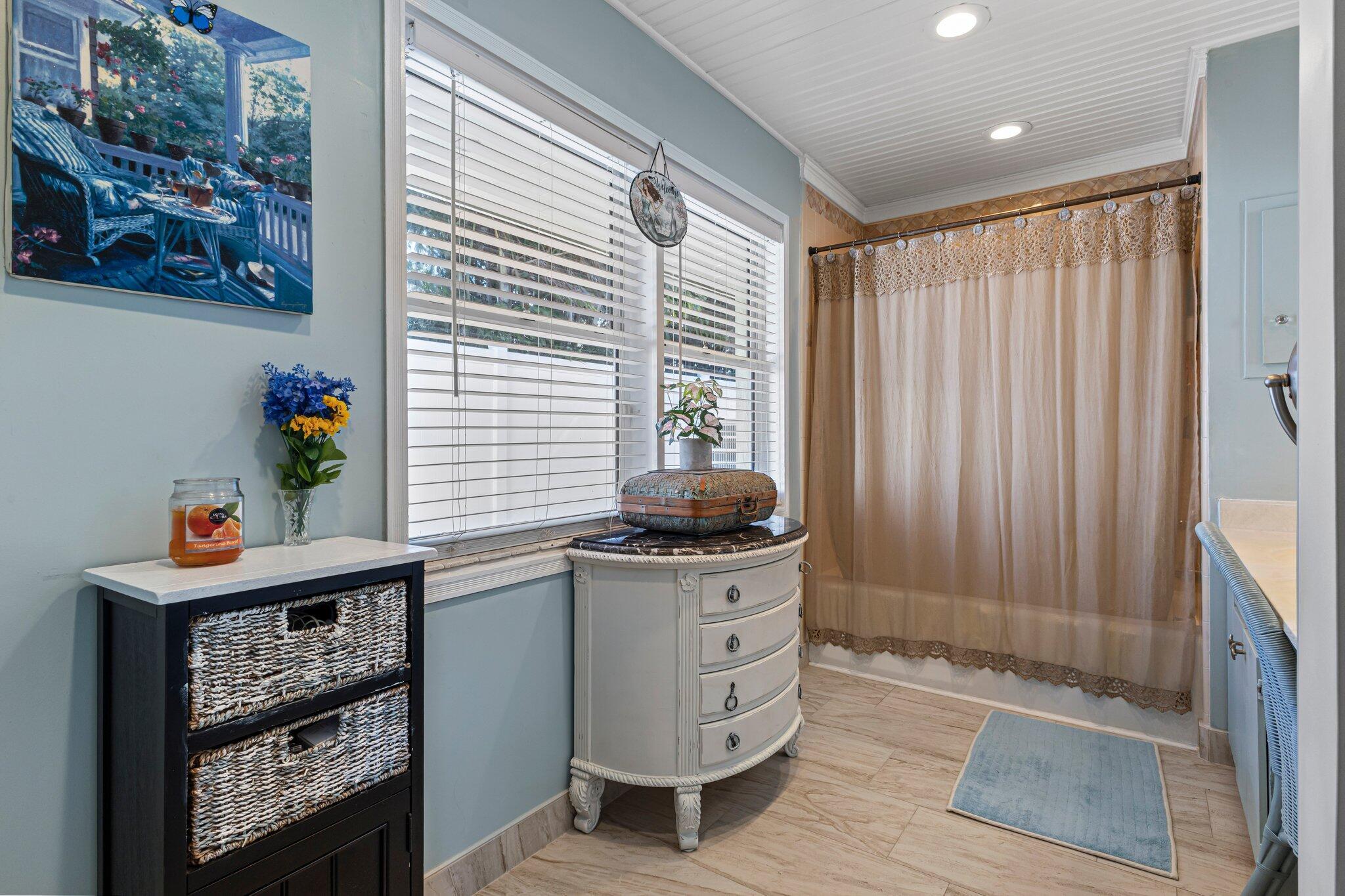 MCCARTY'S COURT SUBDIVISI - Residential