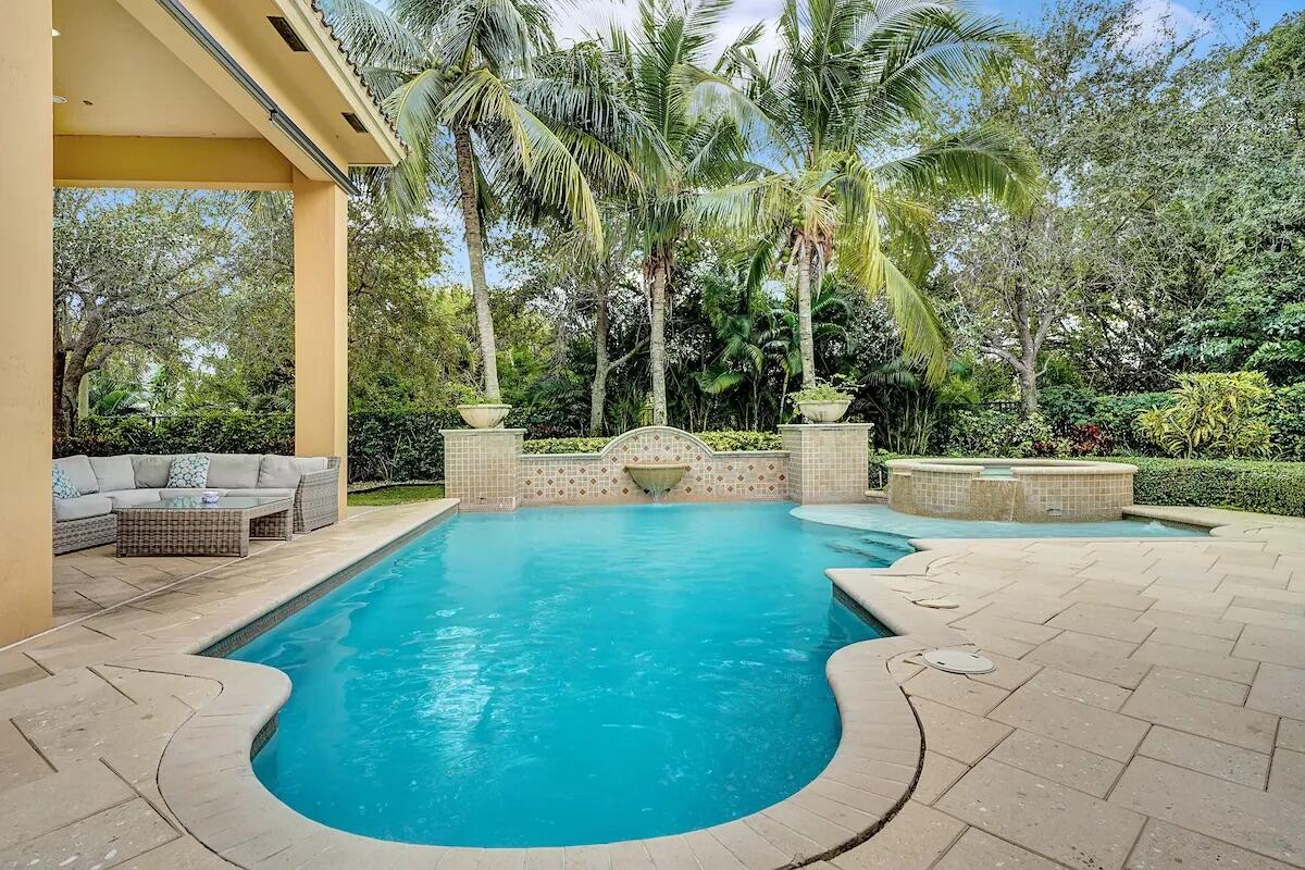 BOYNTON BEACH PARK - Residential Lease