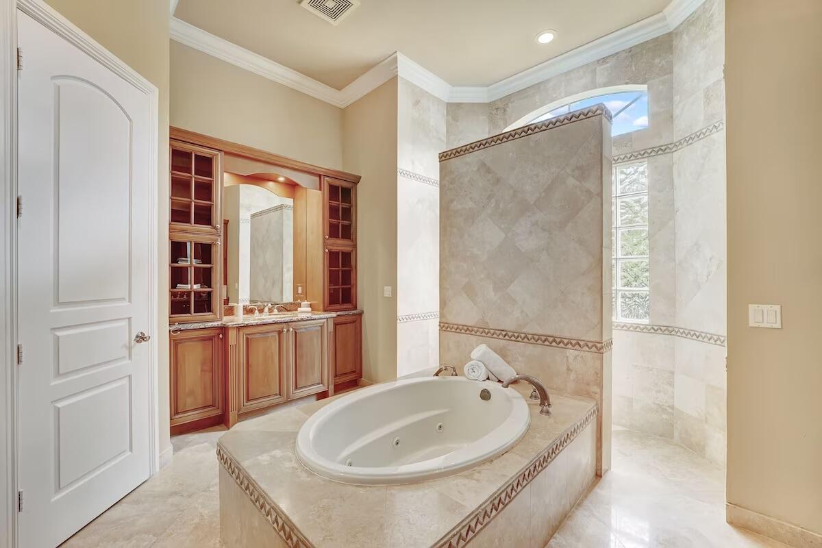 BOYNTON BEACH PARK - Residential Lease