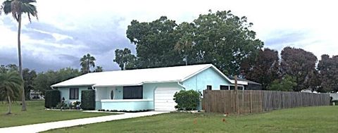 Photo of 1991 SE West Dunbrooke Circle, Port Saint Lucie, FL 34952 (MLS # B26043537)