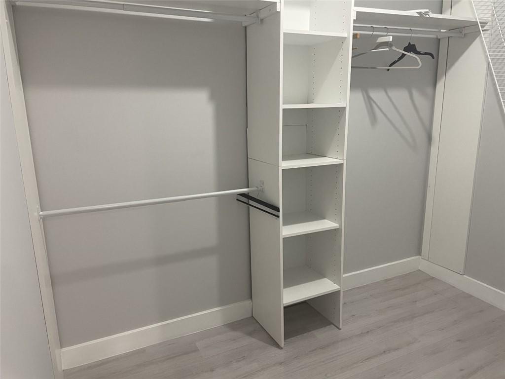 Condo 18 Of Whitehall Con - Residential Lease