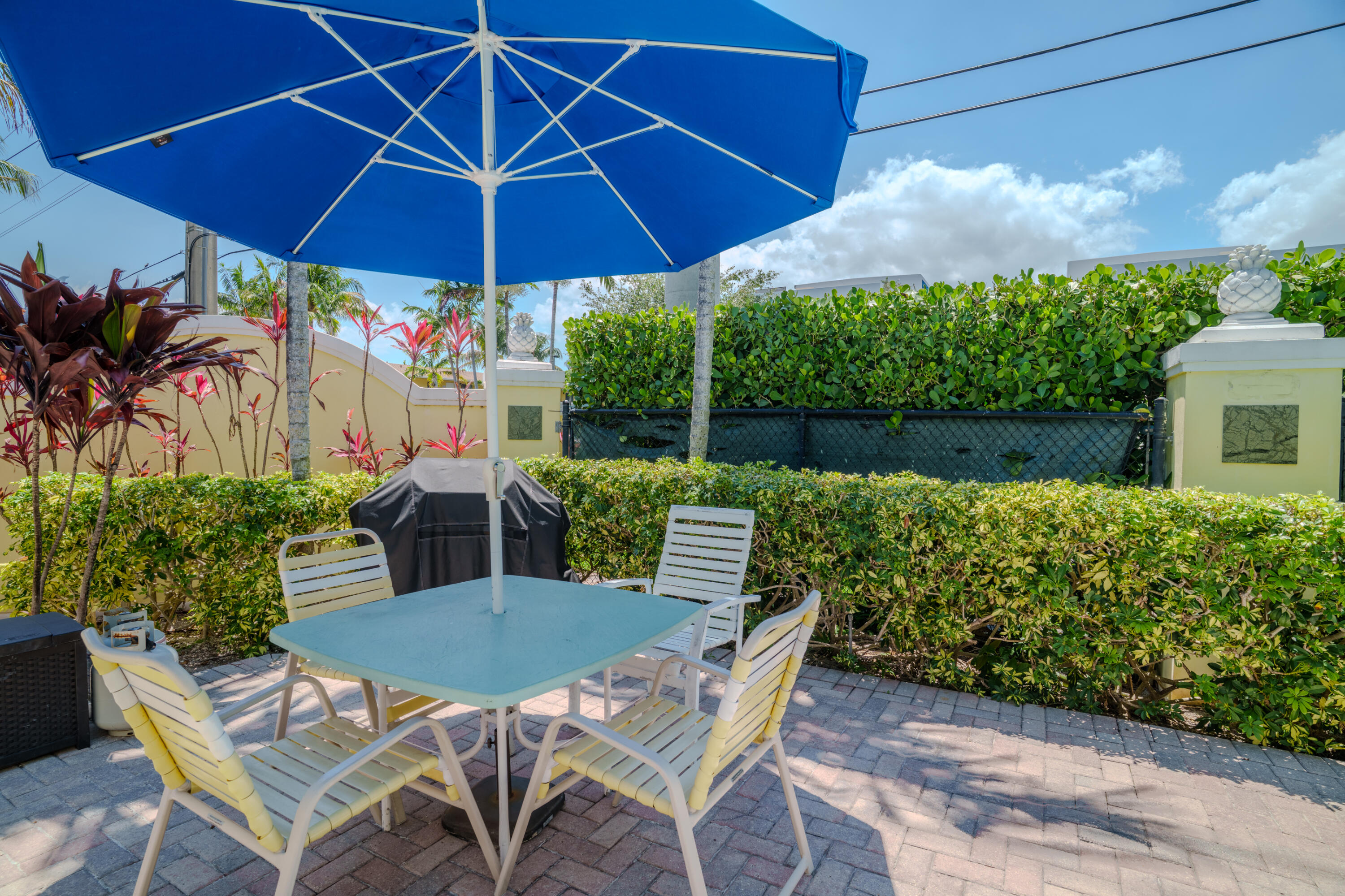 GROVE AT WILTON MANORS CONDO - Residential