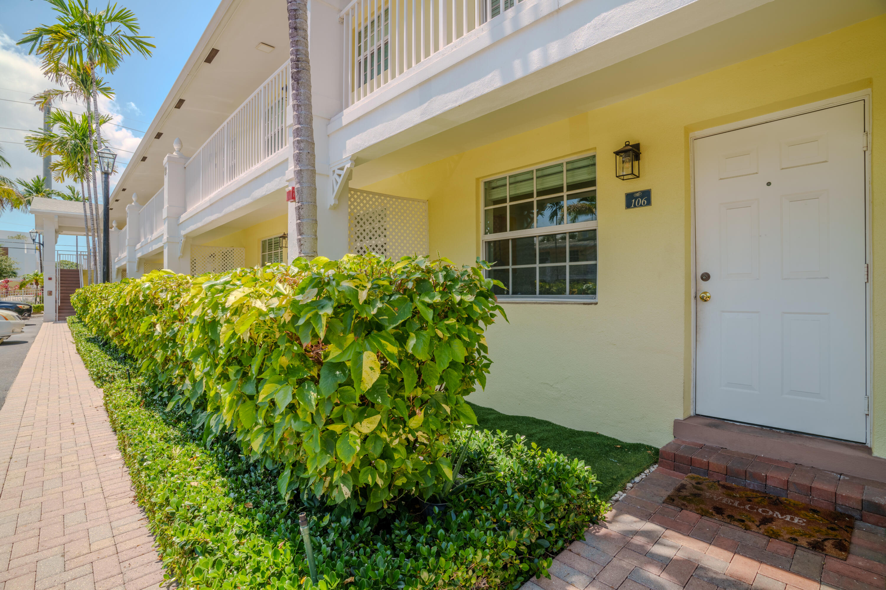 GROVE AT WILTON MANORS CONDO - Residential