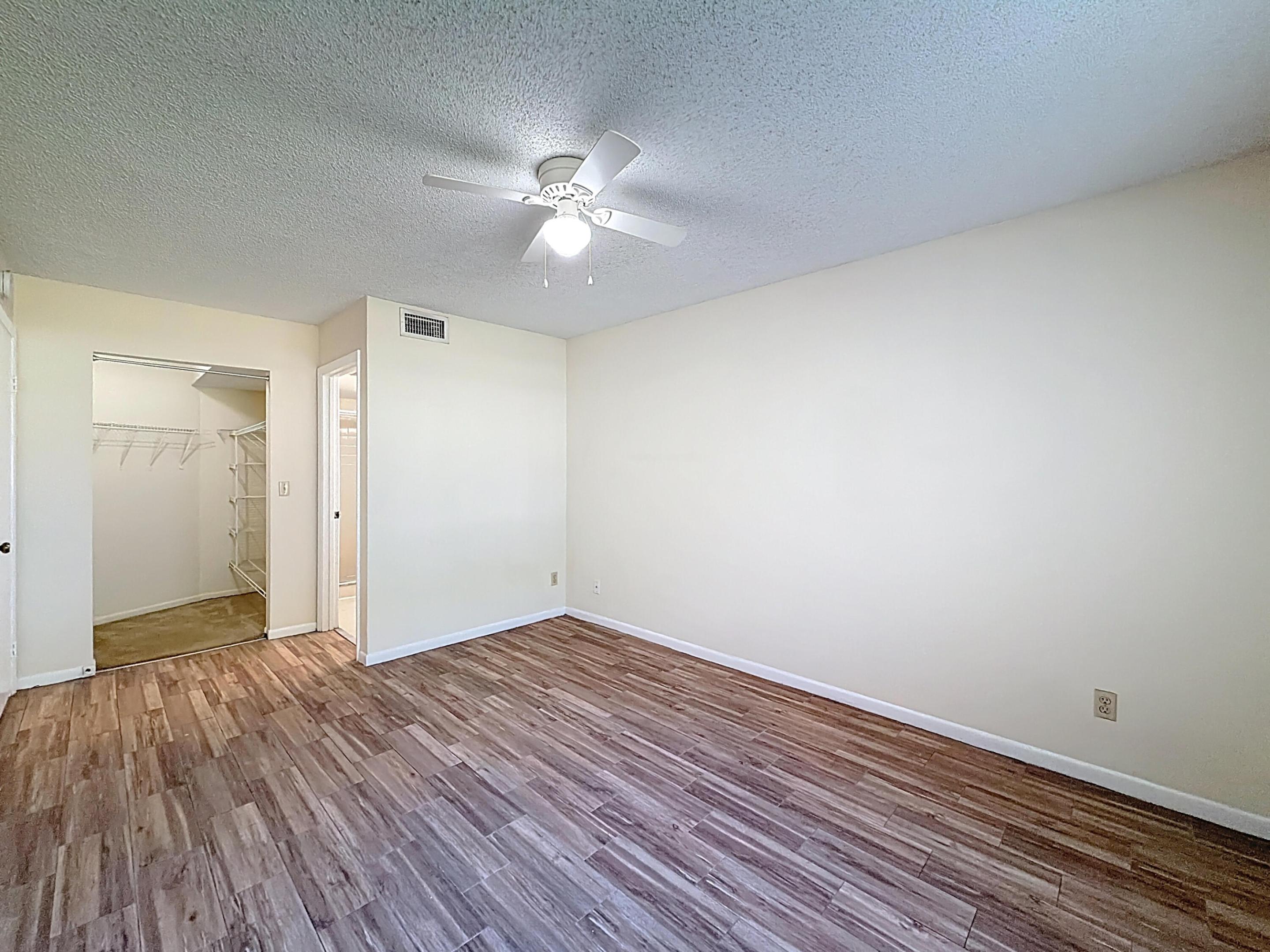 VISCONTI CONDO - Residential