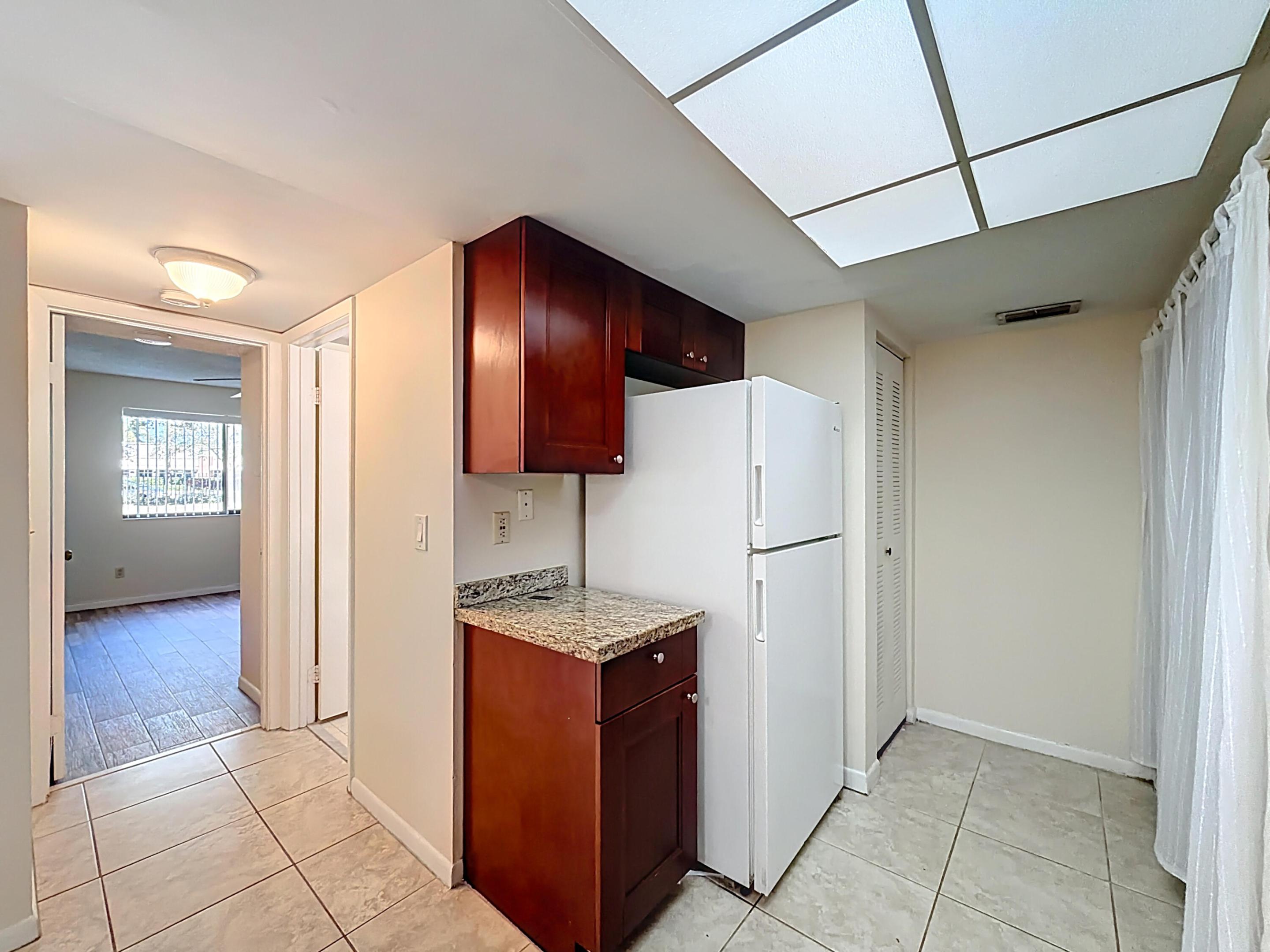 VISCONTI CONDO - Residential