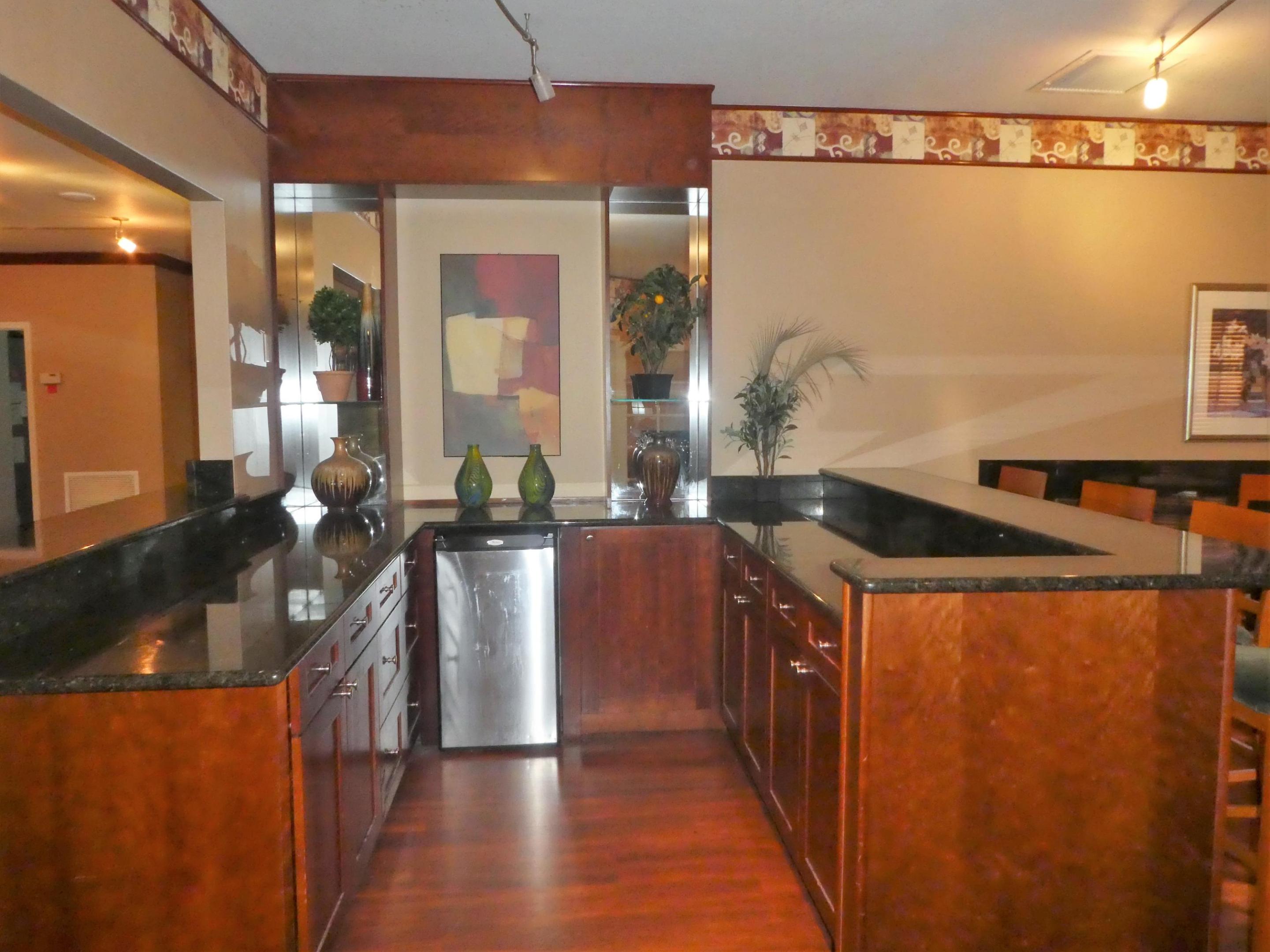 VISCONTI CONDO - Residential