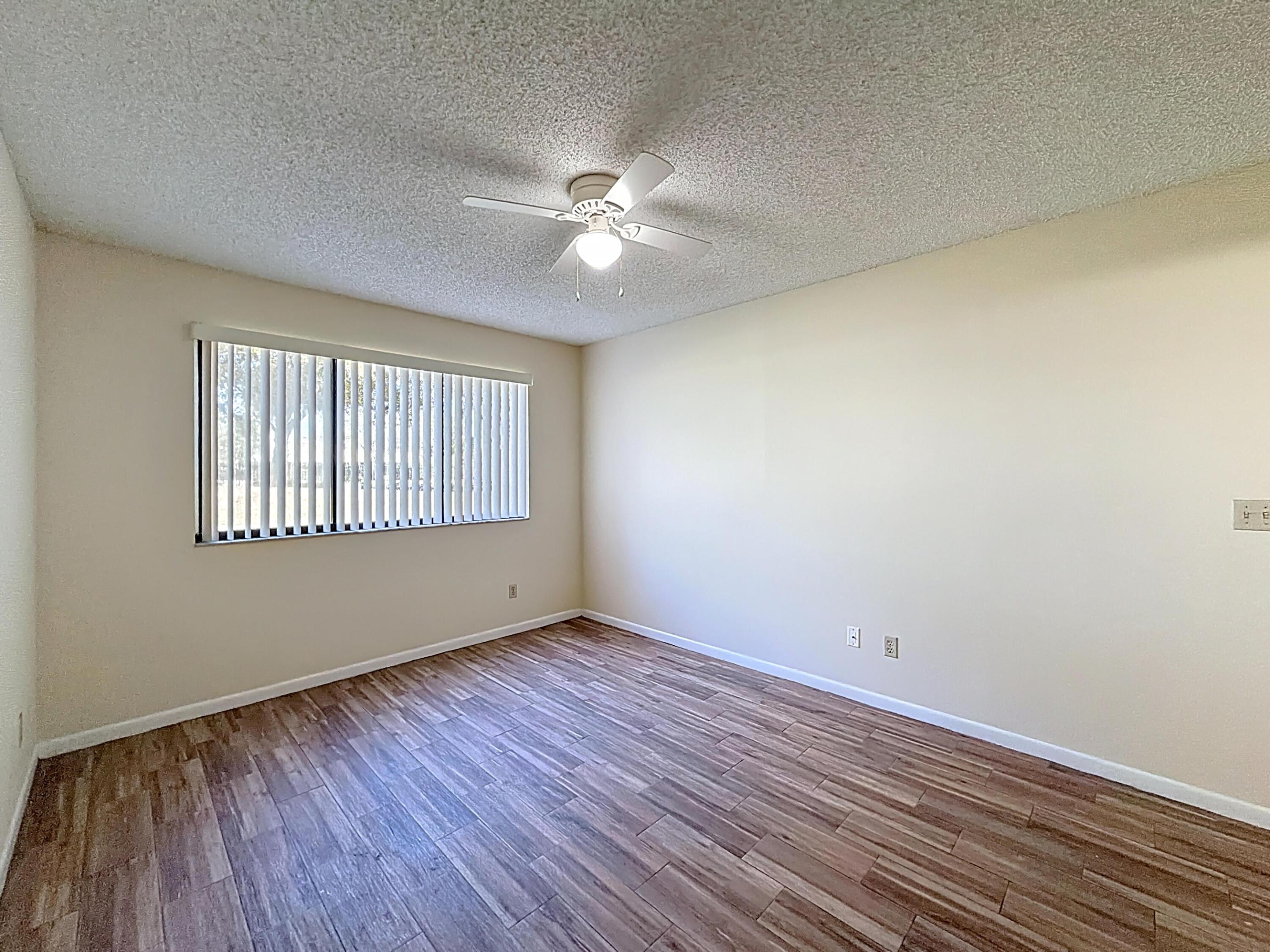 VISCONTI CONDO - Residential