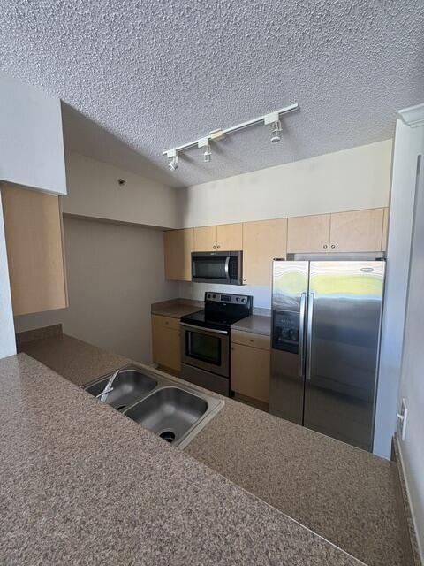 616 Clearwater Park Road 611