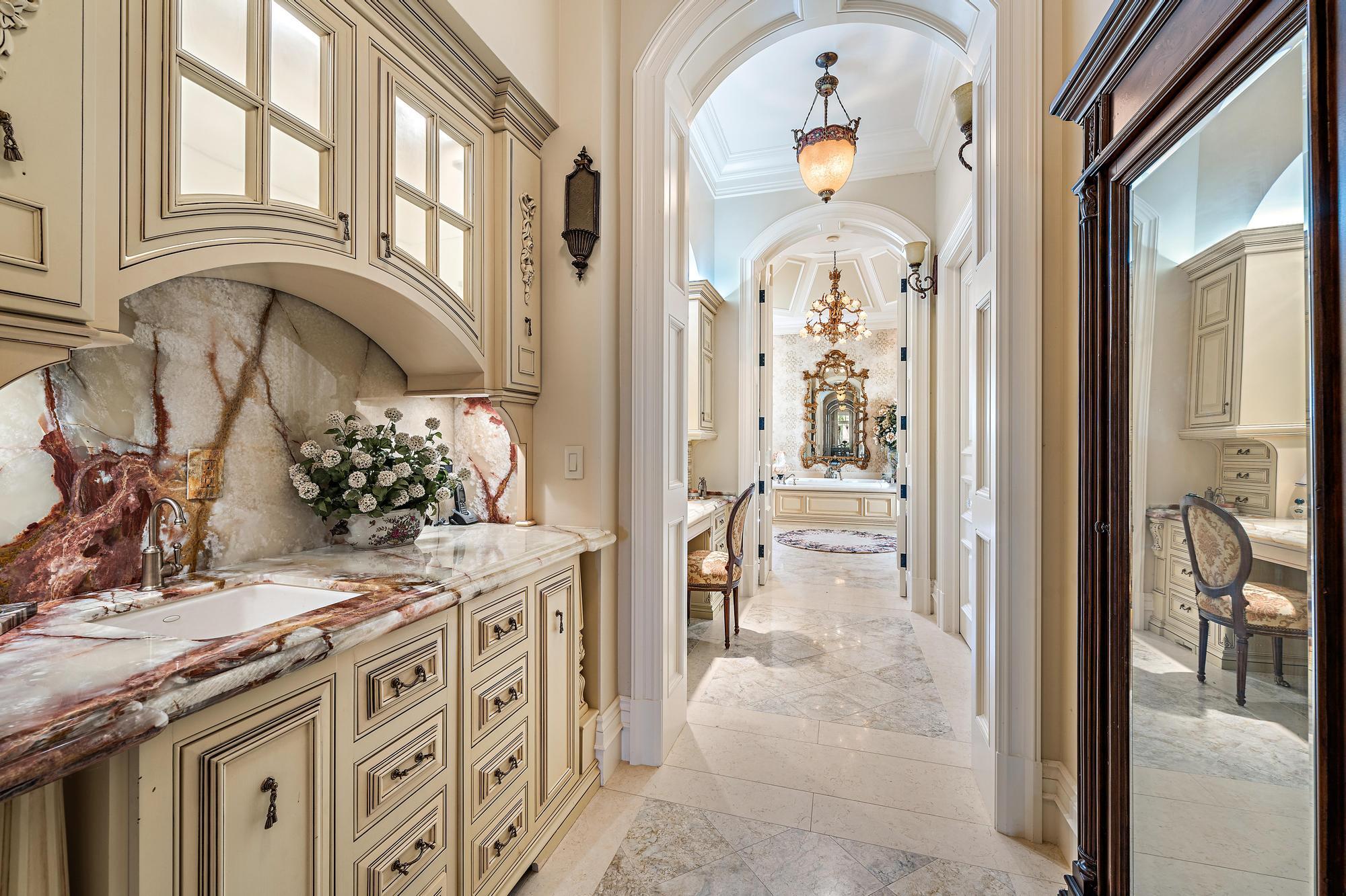 OLD MARSH GOLF CLUB - Residential