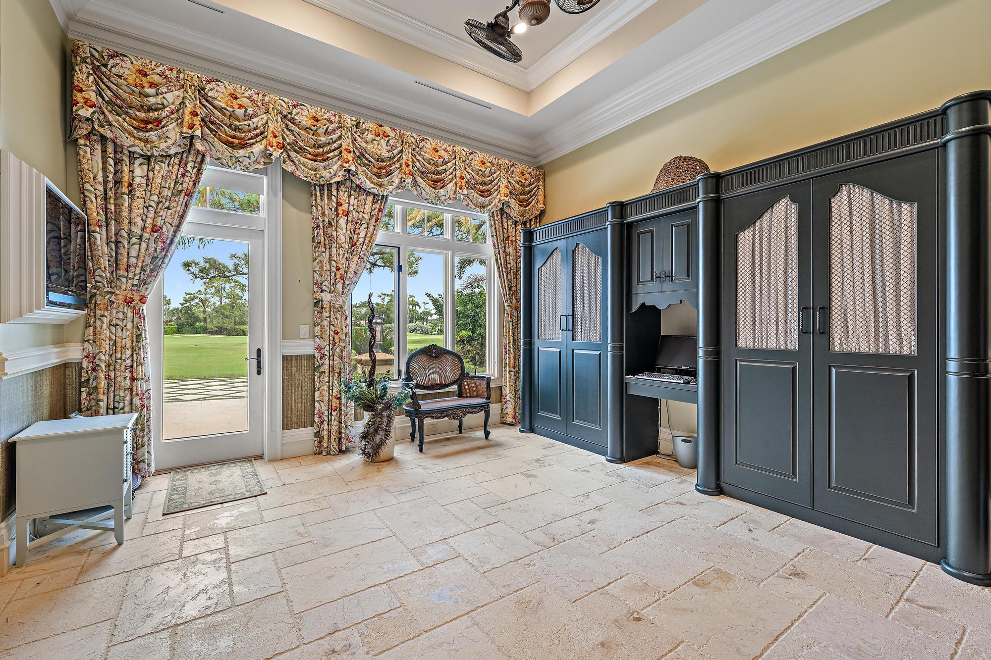 OLD MARSH GOLF CLUB - Residential