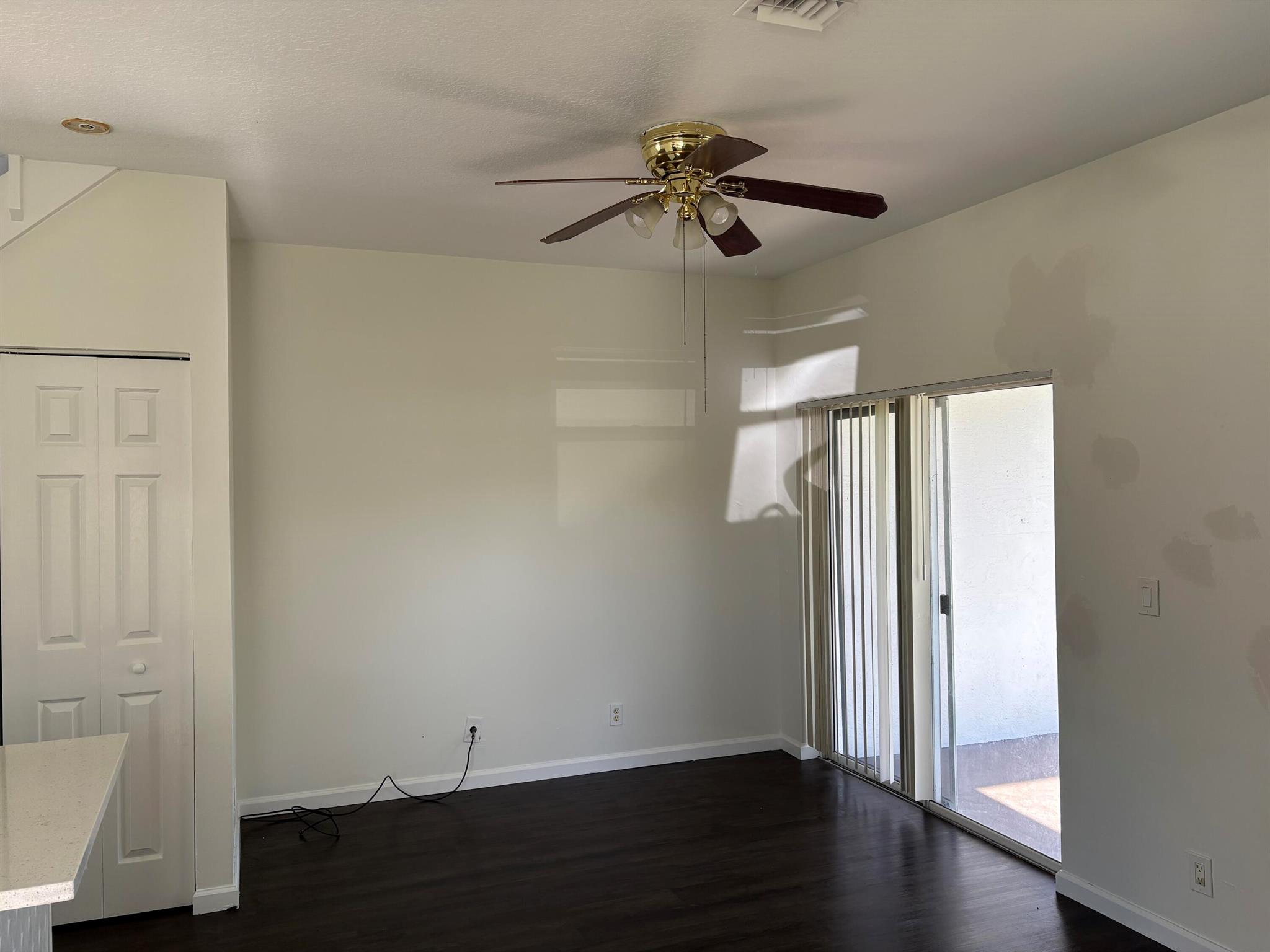 SOUTH SHORE 4 OF WELLINGT - Residential Lease