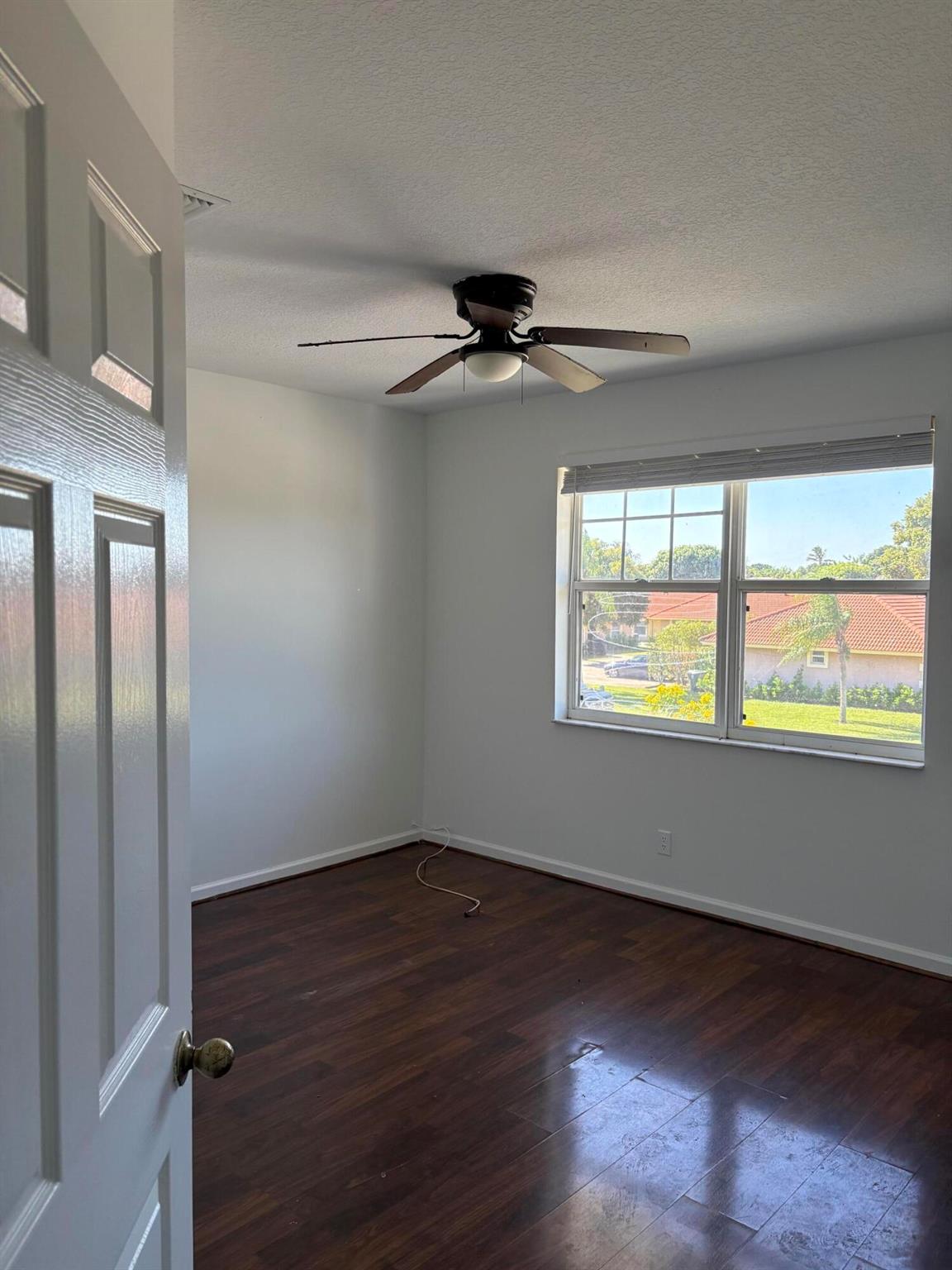 SOUTH SHORE 4 OF WELLINGT - Residential Lease