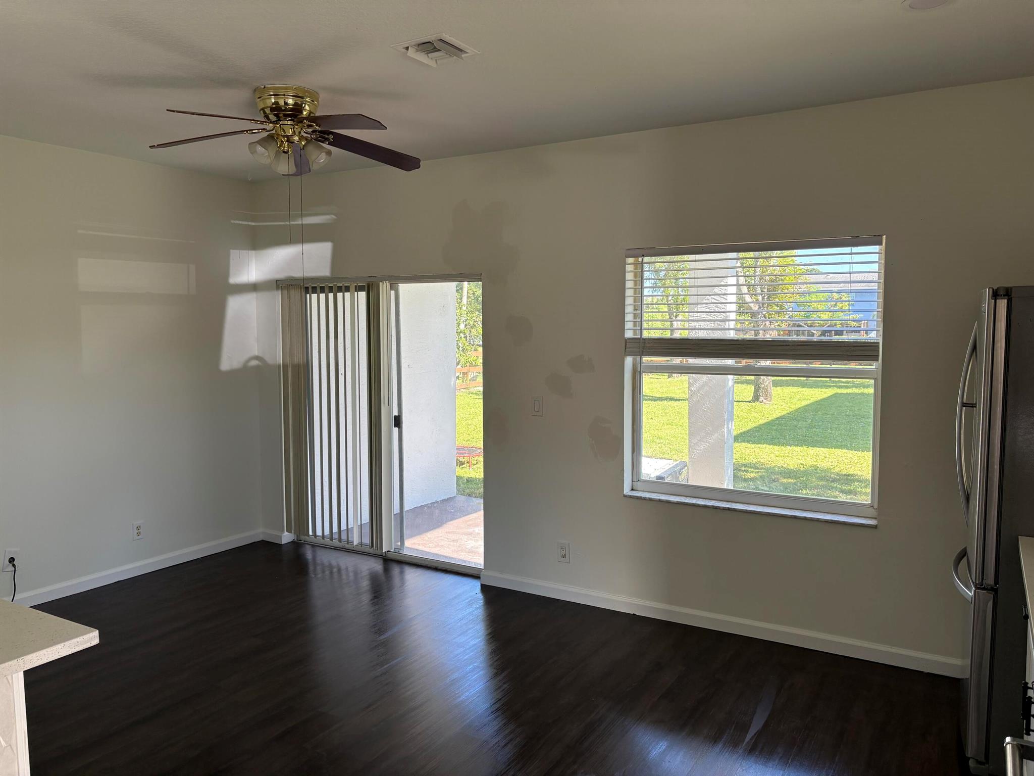 SOUTH SHORE 4 OF WELLINGT - Residential Lease