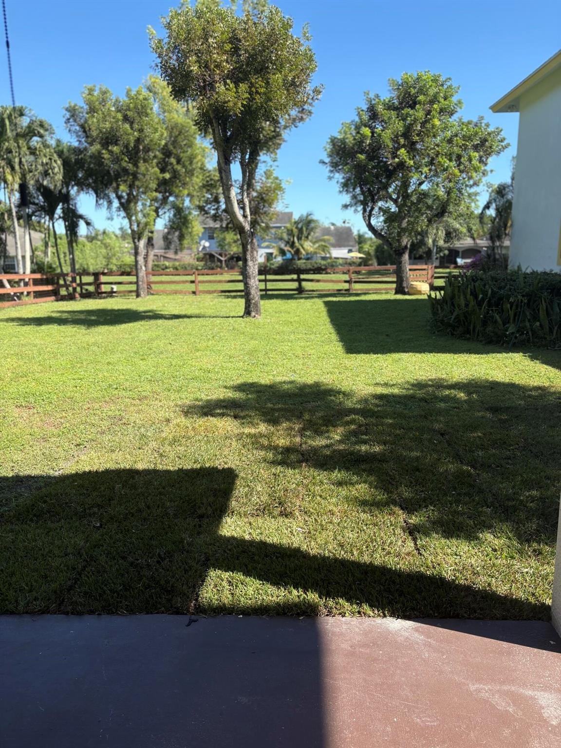 SOUTH SHORE 4 OF WELLINGT - Residential Lease