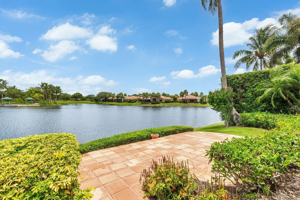 Photo of 3434 Southern Cay Drive, Jupiter, FL 33477 (MLS # R11009828)