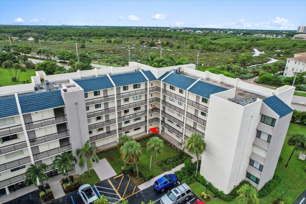 Photo of 1605 S Us Highway 1 #M1-103, Jupiter, FL 33477 (MLS # R10923050)